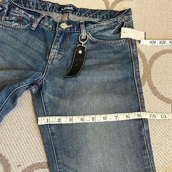 NWT Authentic Rock and Republic Kiedis Bootcut Denim Blue Jeans Size 28 MSRP 260 - Picture 8 of 17